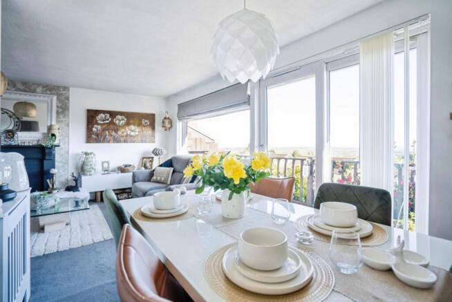 Living / Dining Room