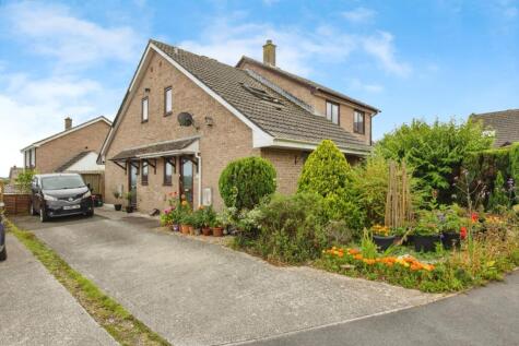 Pendray Gardens, Dobwalls, Liskeard, Cornwall, PL14