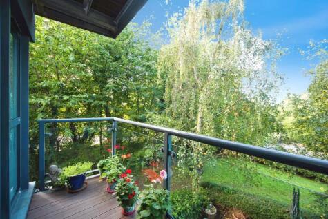 Sandling Lane, MAIDSTONE, Kent, ME14