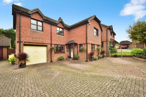 Raymer Road, Penenden Heath, Maidstone, Kent, ME14