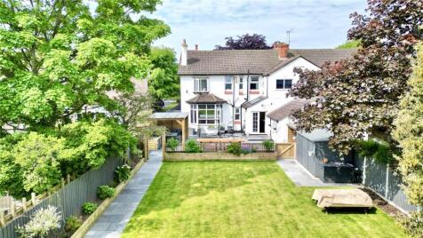 Upton Road, Moreton, Wirral, CH46