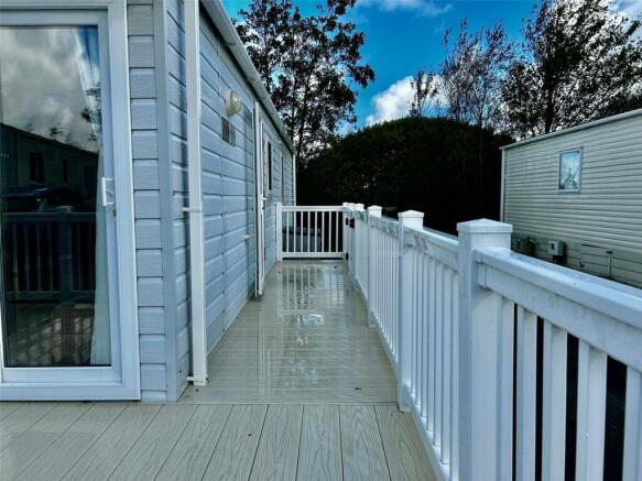 Side Decking