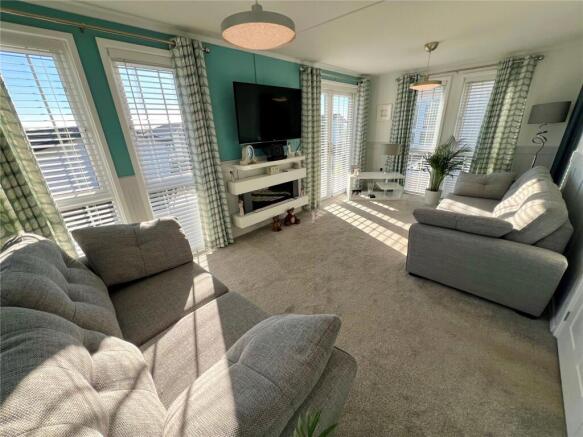 Lounge.