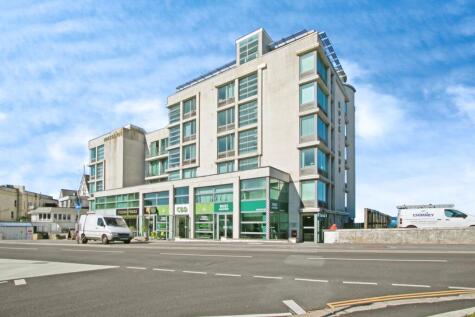 Narrowcliff, Newquay, Cornwall, TR7