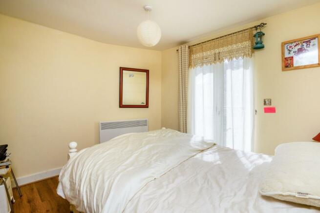 2 Bedroom Flat For Sale In The Gallery Hope Drive