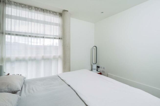 2 Bedroom Flat For Sale In Nottingham One Entrance C Canal