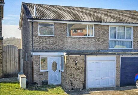 Glentrammon Road, Green Street Green