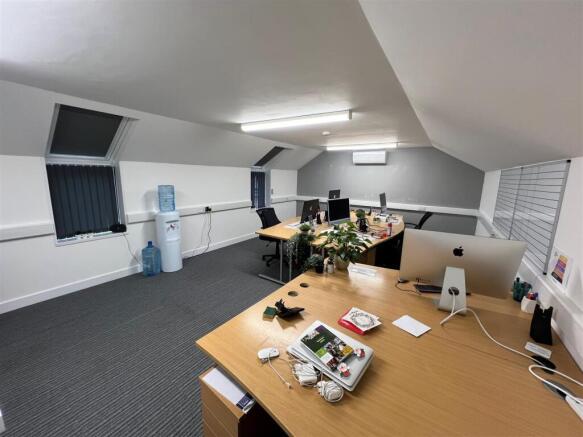 1st flr office.jpg