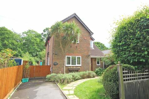 St. Johns Road, New Milton, Hampshire, BH25