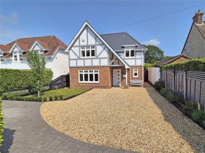 Barton Court Avenue, Barton on Sea, New Milton, Hampshire, BH25