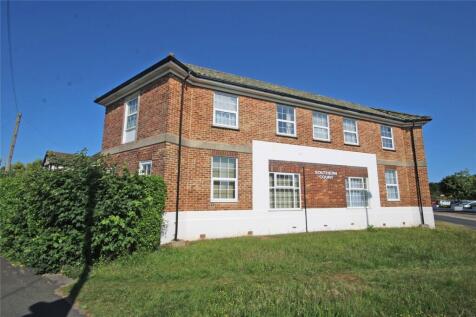 Barton Court Road, New Milton, Hampshire, BH25