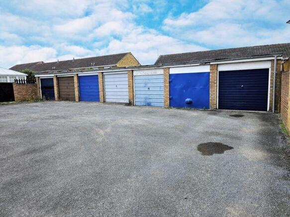 Garage Block