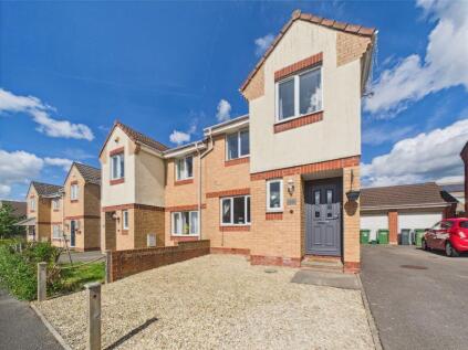 Arrowsmith Drive, Stonehouse