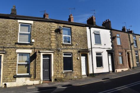 Wakefield Road, Stalybridge