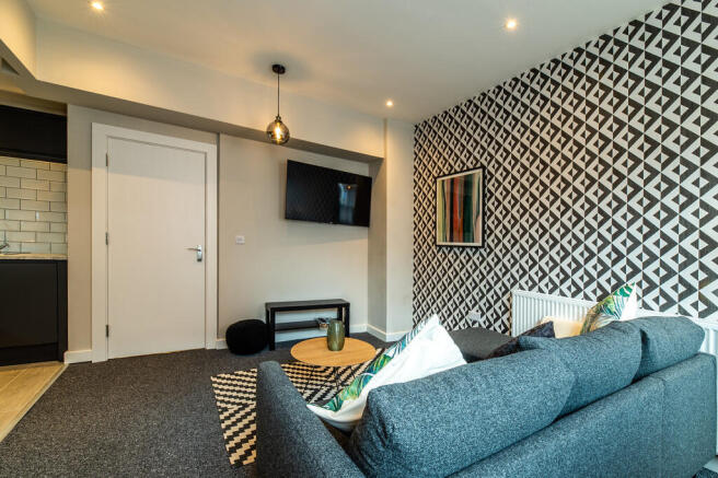 The Maze apt 1-00...