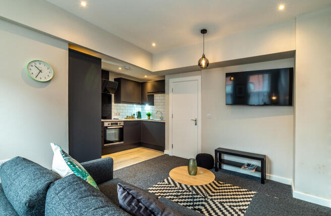 The Maze apt 1-00...