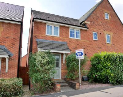 Spitfire Road, Calne