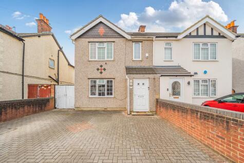 St Pauls Avenue, Slough, SL2