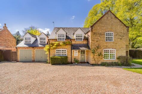 Harmston Park Avenue, Harmston, Lincoln, Lincolnshire, LN5