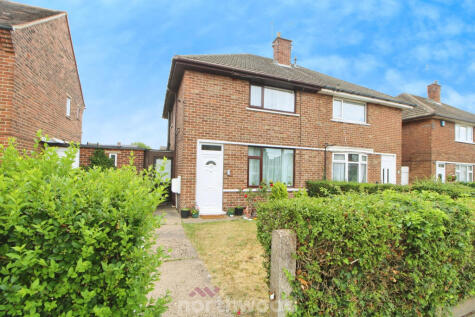Everingham Road, Cantley, Doncaster, DN4
