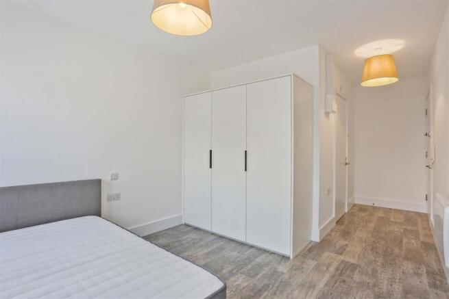 1437252812 - UNIT 8 - 5.jpg
