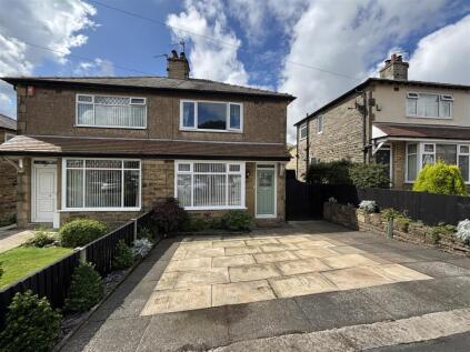 58, Gleanings Avenue, Halifax, HX2 0NX