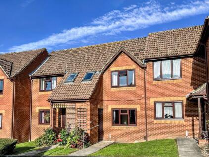 The Acorns - Retirement Apartment for Over 60's - No Chain