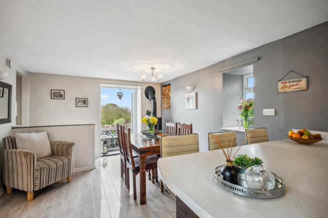 Dining area from kitchen.jpg