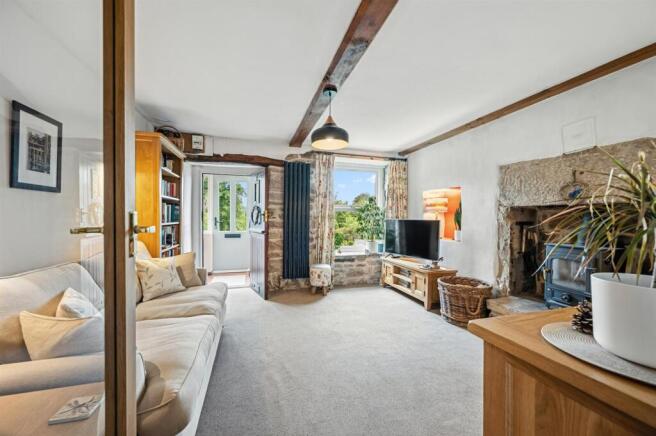 Sitting Room to front door.jpg