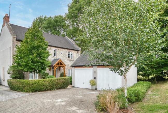 Front of the home and driveway.jpg