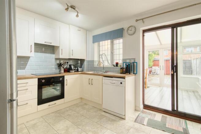 Kitchen towards Conservatory.jpg