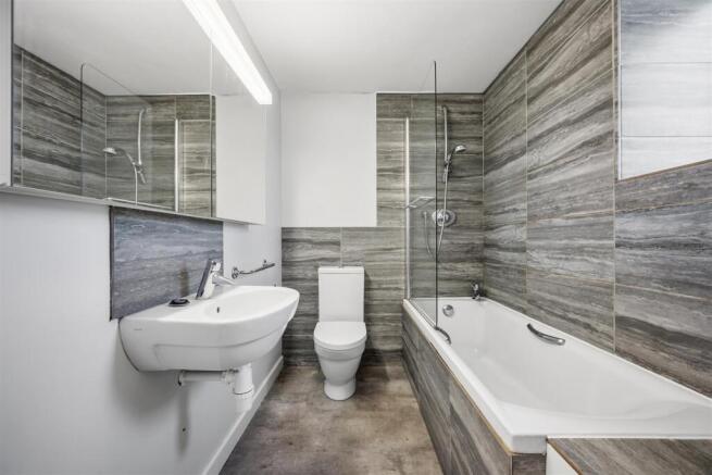 Bathroom - bath, sink and WC.jpg