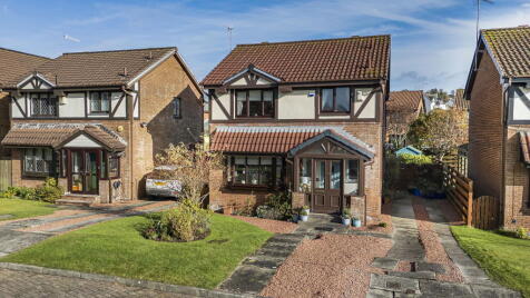 8 Whitelea Avenue, Kilmacolm, PA13 4JR