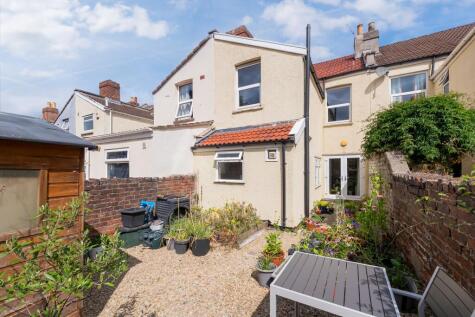 Coronation Avenue, Bristol