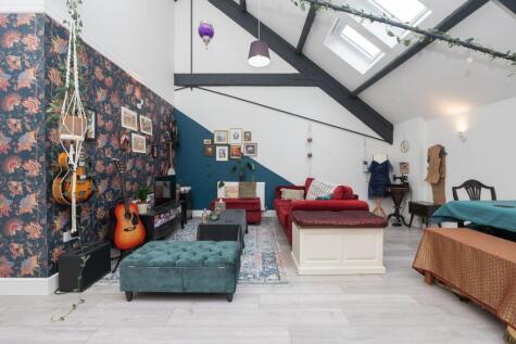 Channons Place, Channons Hill, Bristol