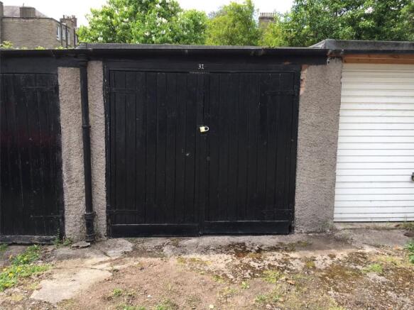 Garage To Rent In Bonnington Grove Edinburgh Midlothian Eh6
