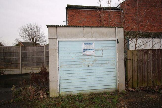 Garage To Rent In Church Drive Garage 1 Lincoln Ln6