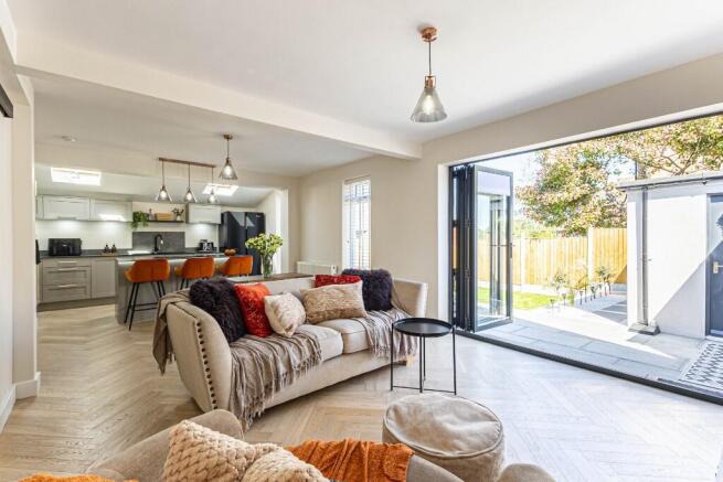 Living/Kitchen