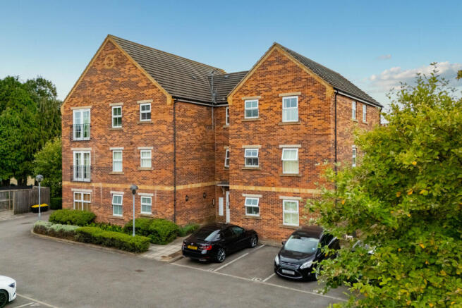 2 Bedroom Apartment for Sale