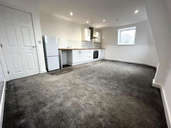 Living / Kitchen