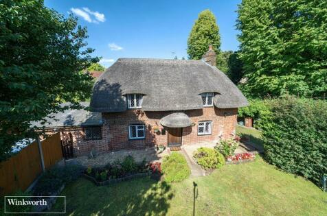 Basingstoke - 2 bedroom detached house for sale