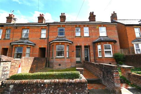 Chequers Road, Basingstoke, Hampshire, RG21