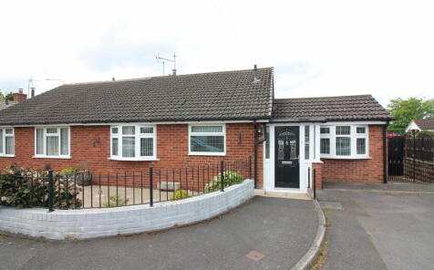 KINGSWINFORD, Orchard Court