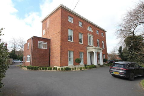 KINGSWINFORD, Compton Drive,