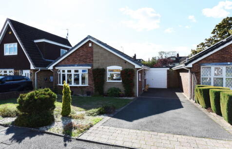 Ambrose Crescent, Kingswinford, DY6 7RE
