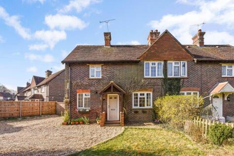 Collyers Crescent, Liphook, Hampshire