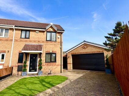 Quayle Close, St Helens