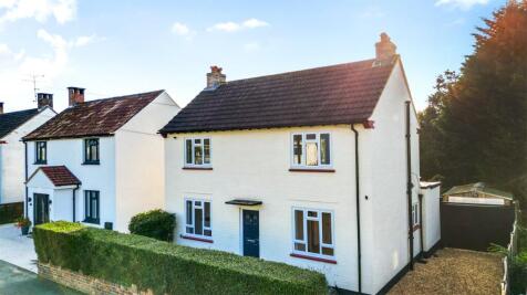 Queen Mary Avenue, Camberley, Surrey, GU15