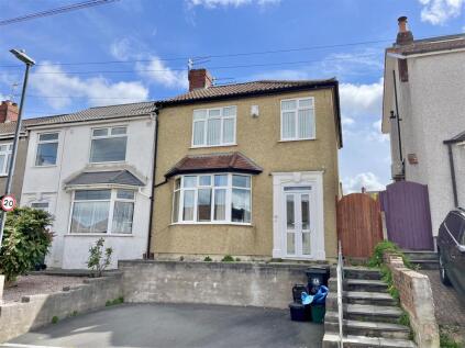 Cecil Avenue, Bristol