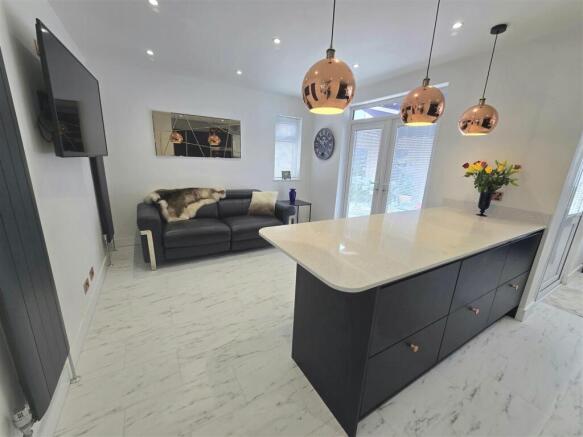 Open Plan Kitchen Diner